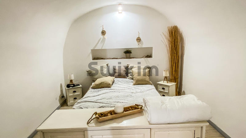 Maison de village - 212 m² - 9 pièces