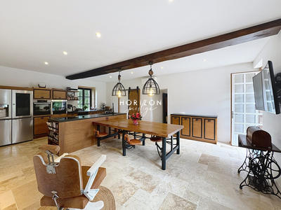 Maison ancienne - 224 m² - 7 pièces