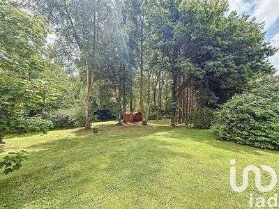 Maison - 198 m² - 8 pièces