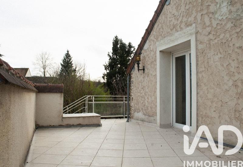 Maison - 298 m² - 14 pièces
