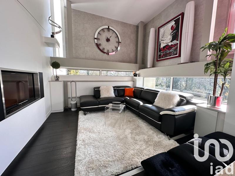 Maison de maîtres - 275 m² - 9 pièces