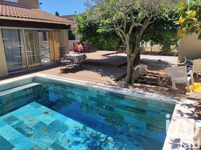 Maison - 138 m² - 5 pièces