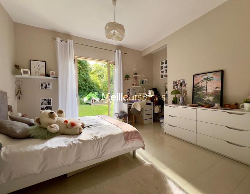 Villa - 475 m² - 10 pièces