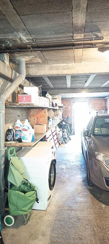 Maison - 89 m² - 6 pièces