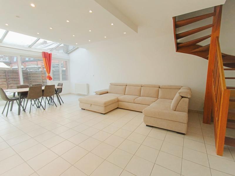 Maison - 113 m² - 6 pièces