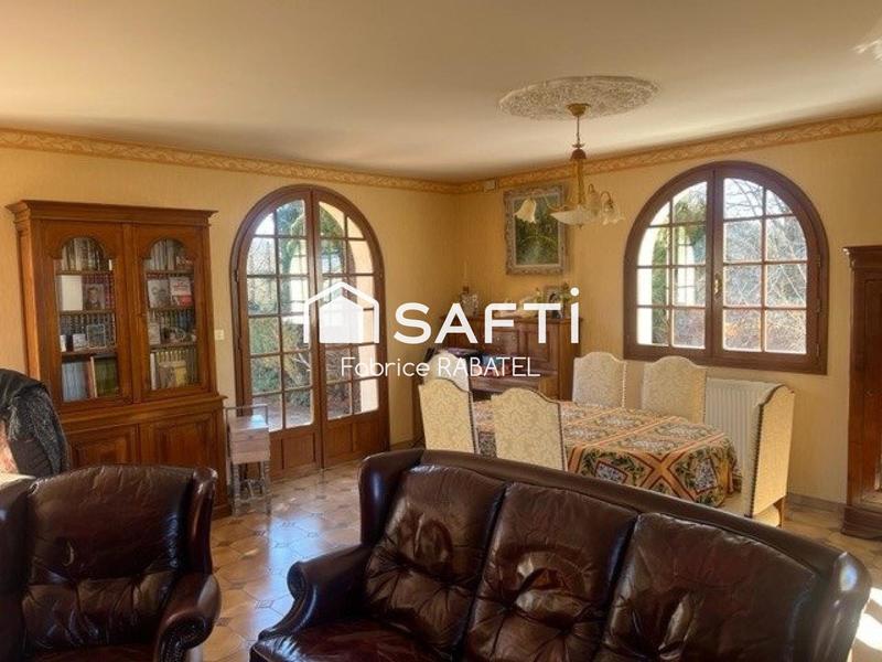 Maison - 123 m² - 6 pièces