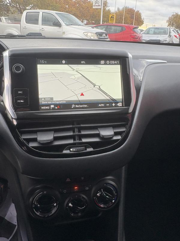 Peugeot 208 affaire Bluehdi 102cv Bvm5 Societe 2 Places 45000km