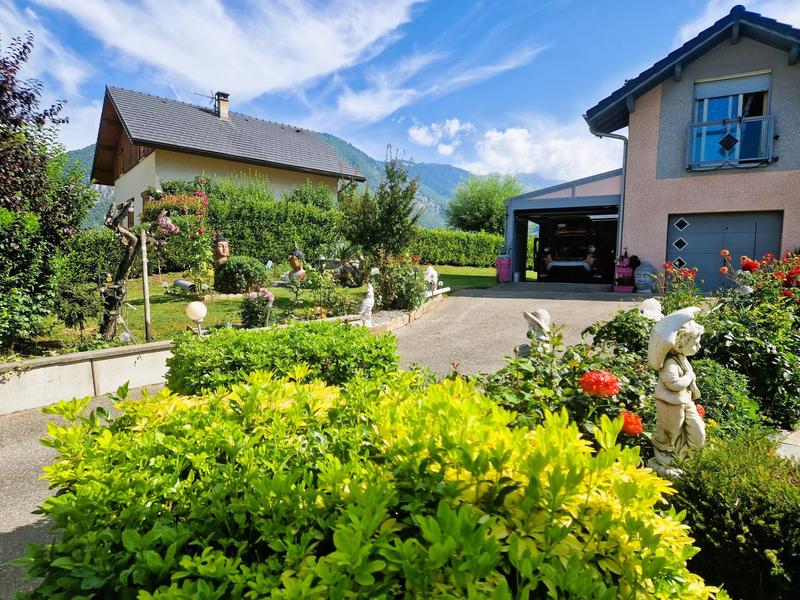 Maison - 179 m² - 6 pièces