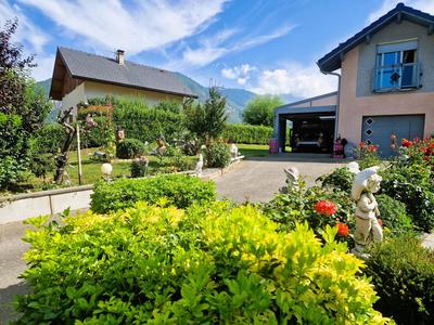 Maison - 179 m² - 6 pièces