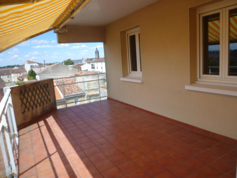 Appartement - 119 m² - 6 pièces