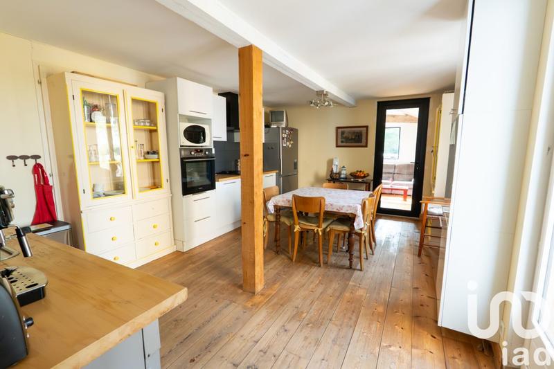 Maison - 318 m² - 11 pièces