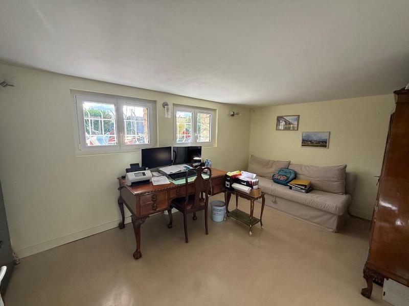 Maison - 143 m² - 6 pièces