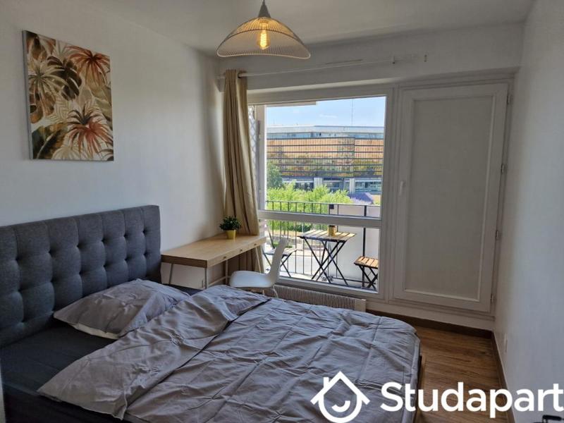 Chambre - 14 m² - 1 pièce