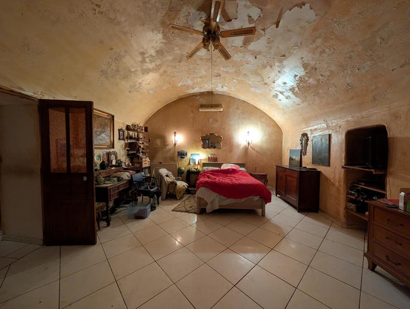 Maison - 200 m² - 6 pièces