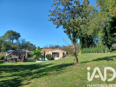 Maison - 169 m² - 8 pièces