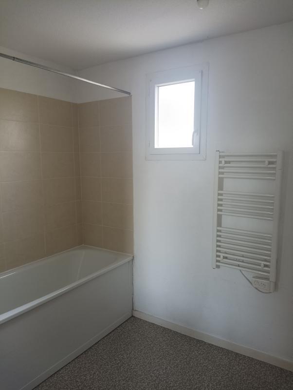 Pavillon - 80 m² - 4 pièces