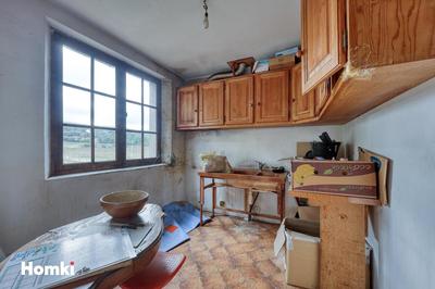 Maison - 200 m² - 5 pièces