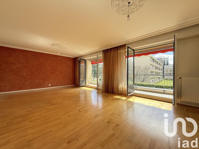 Appartement - 101 m² - 5 pièces