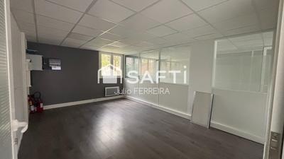 Local commercial - 184 m² - 3 pièces