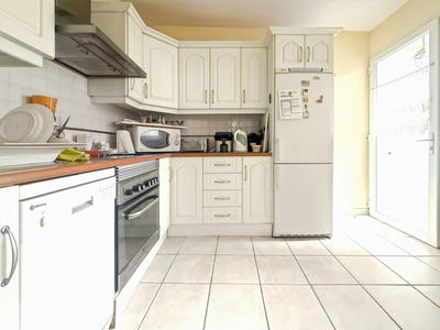 Maison - 190 m² - 8 pièces