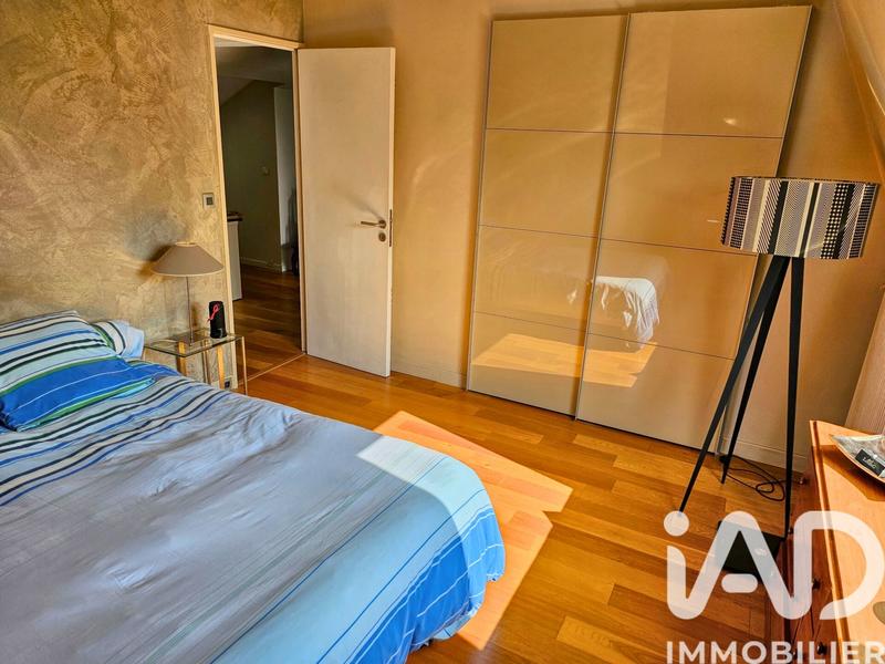 Maison - 104 m² - 4 pièces