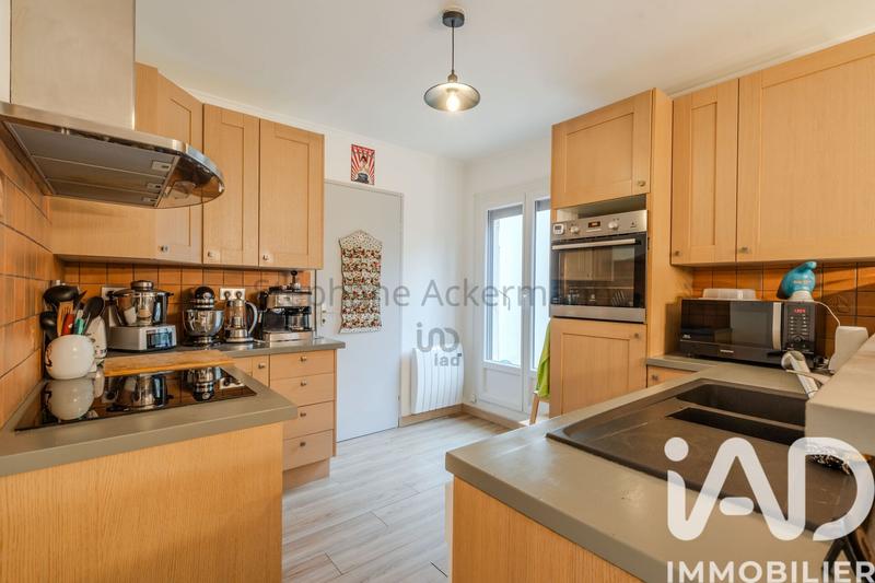 Maison - 133 m² - 8 pièces