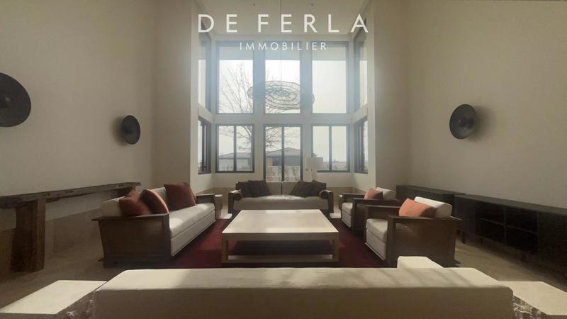 Demeure - 50 m² - 10 pièces