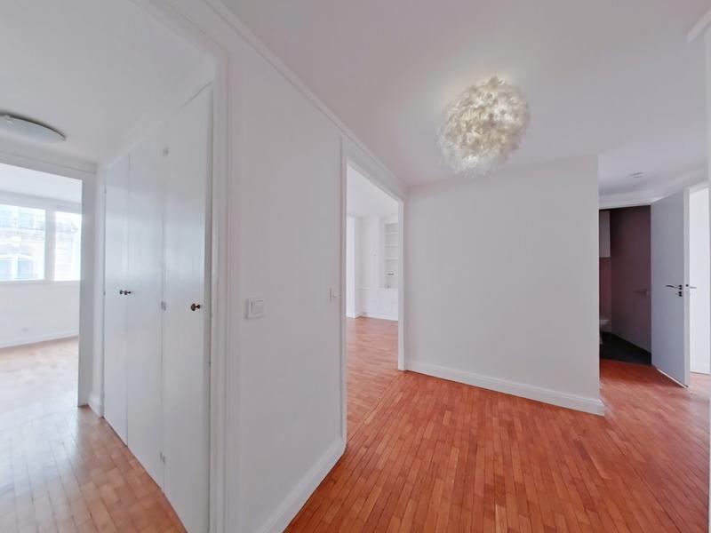 Appartement - 89 m² - 3 pièces