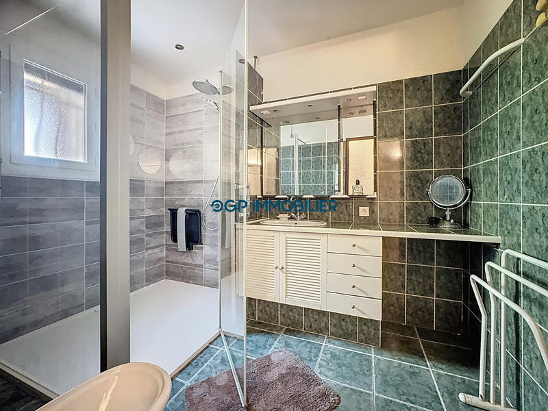 Maison traditionnelle - 150 m² - 4 pièces