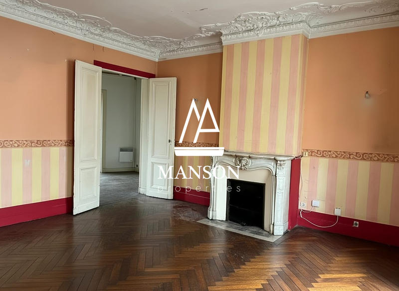 Appartement - 137 m² - 5 pièces