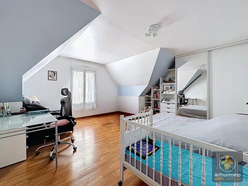 Maison - 153 m² - 7 pièces