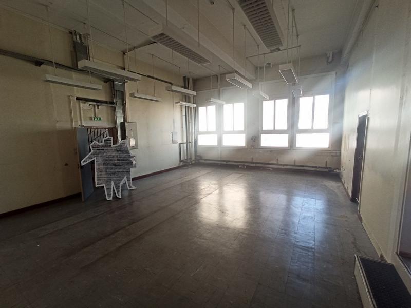 Local commercial - 650 m²