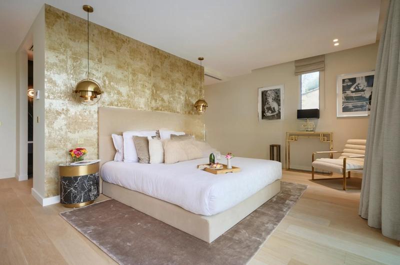 Villa - 330 m² - 7 pièces