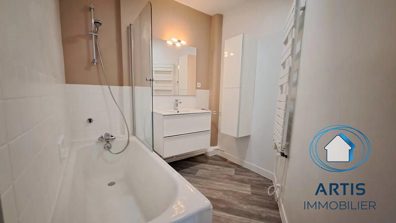 Appartement - 98 m² - 3 pièces