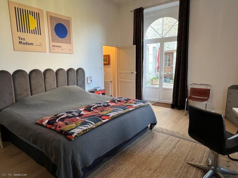 Maison de ville - 455 m²