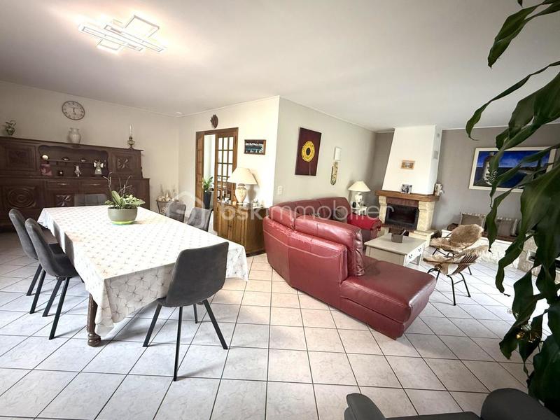 Maison - 177 m² - 5 pièces