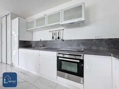 Villa - 228 m² - 8 pièces