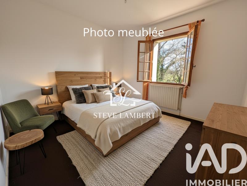 Maison - 210 m² - 6 pièces