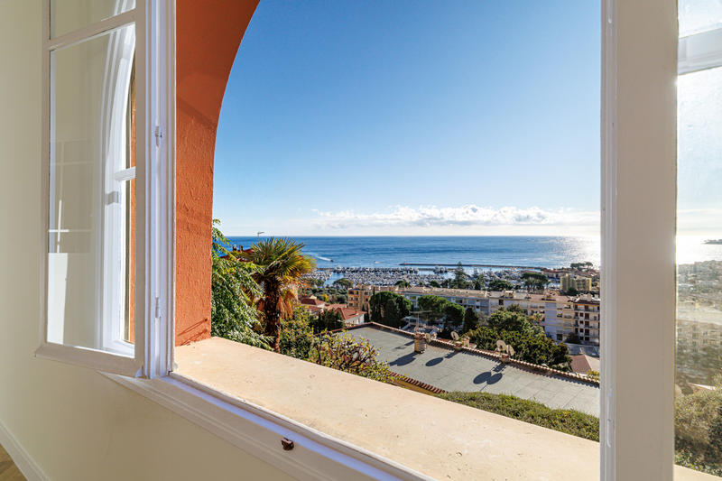 Appartement - 190 m² - 4 pièces