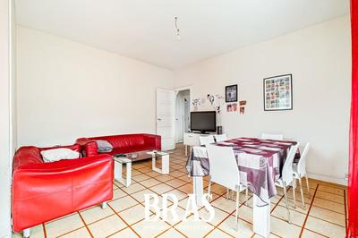 Maison - 75 m² - 5 pièces