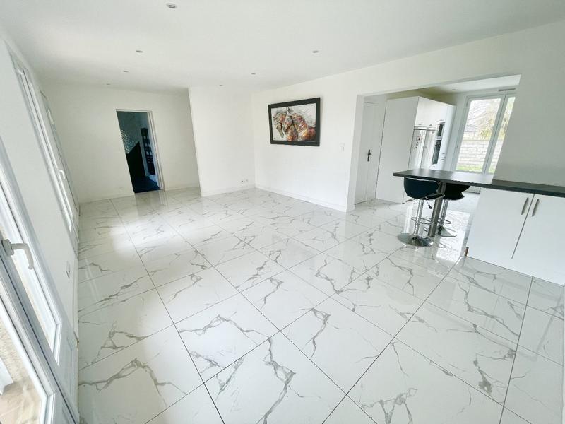 Maison - 80 m² - 5 pièces