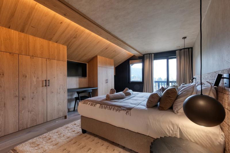 Châlet - 450 m² - 9 pièces