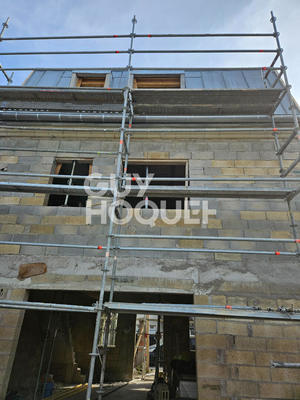 Maison - 103 m² - 5 pièces