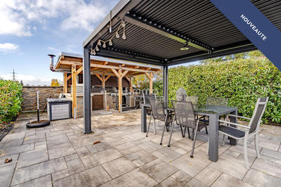 Maison - 216 m² - 6 pièces