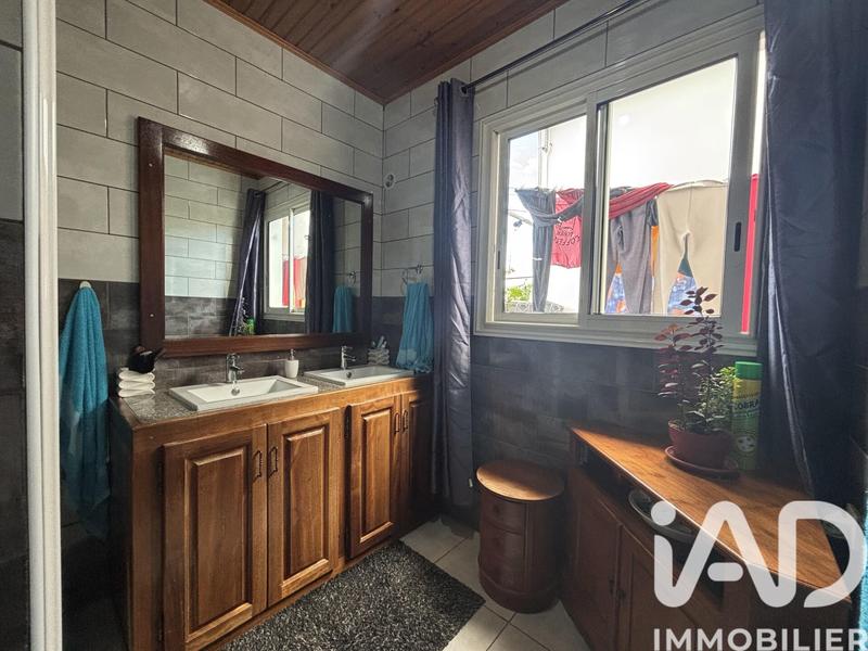 Maison - 369 m² - 13 pièces