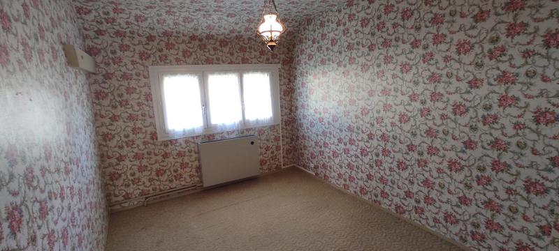 Maison - 94 m² - 4 pièces