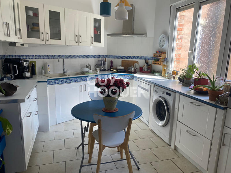 Appartement - 127 m² - 6 pièces