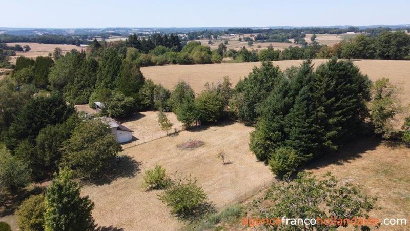 Terrain industriel - 1 665 m²