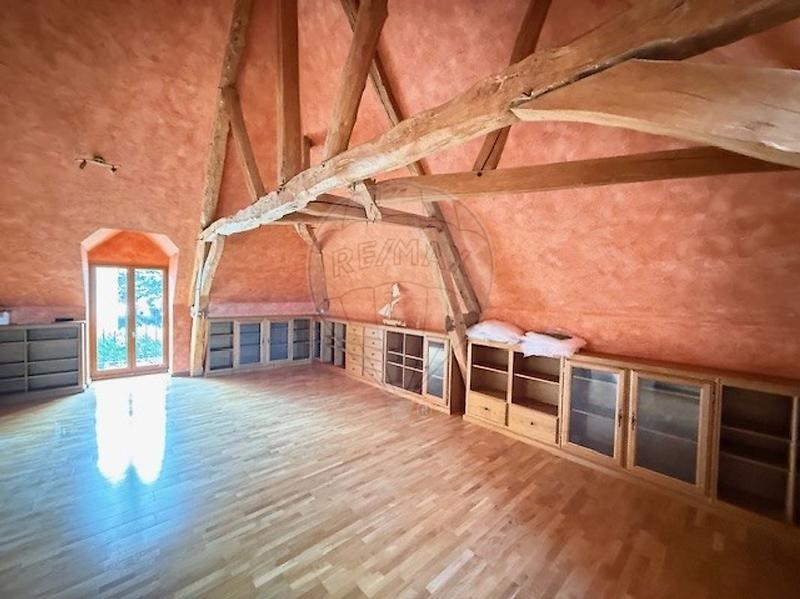 Longère - 245 m² - 6 pièces