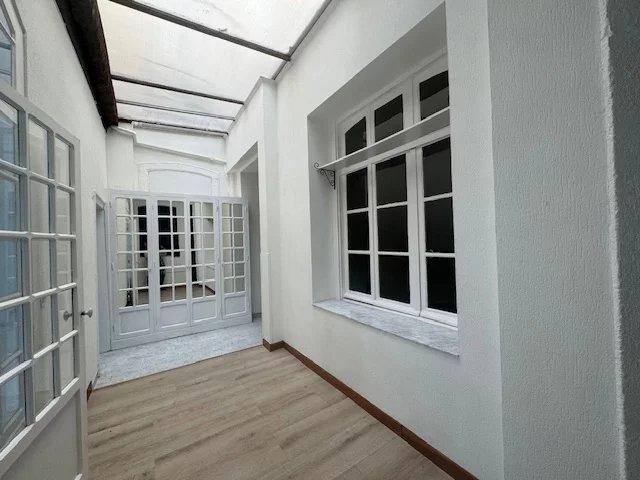 Appartement - 100 m² - 4 pièces